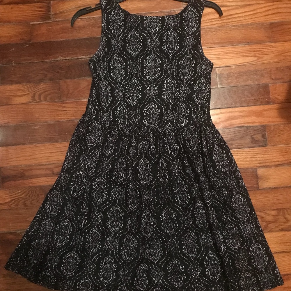 Black and white lace dress!